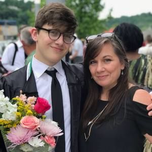 Meet your Posher, Jennifer